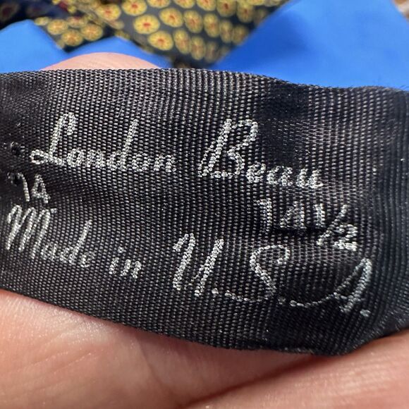 Vintage London Beau Silk Bow Tie Black Red Yellow Geometric Medallion Made USA - Picture 13 of 13